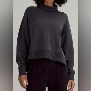 Lululemon Softstreme Turtleneck Pullover - Sz 2